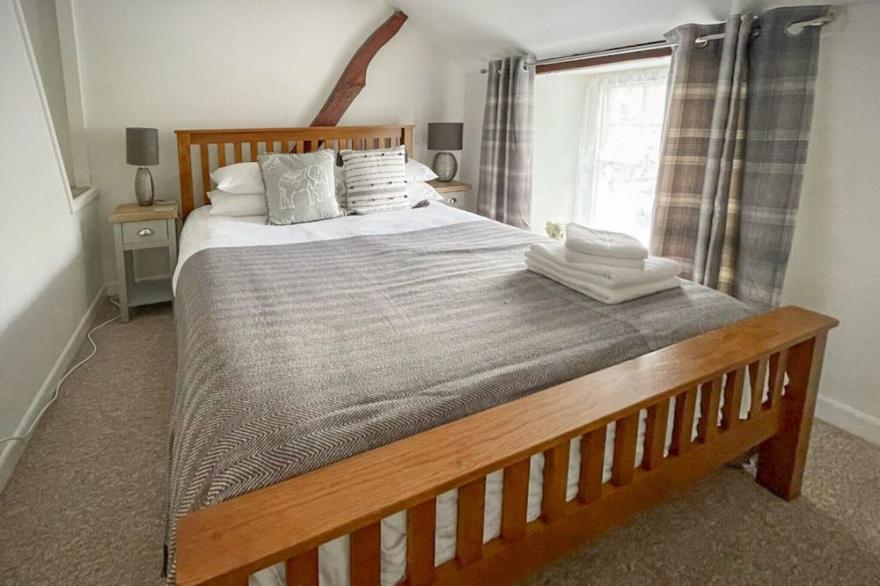 3 bedroom accommodation in Lelant, near Hayle