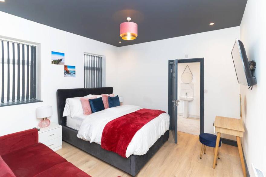 Luxury 2 bedroom flat in the heart of Blackpool close to the promenade
