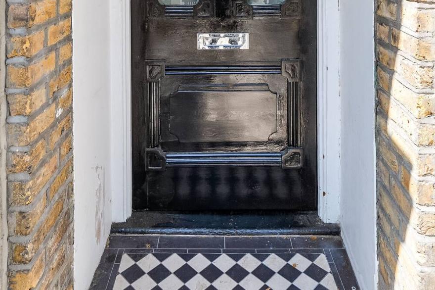 Affordable 2Bed1Bath flat, 5mins from Brixton Tube Station!