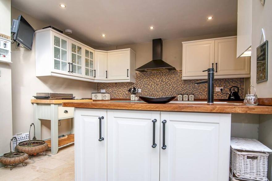 Pass the Keys | Elegant Home near Cotswolds