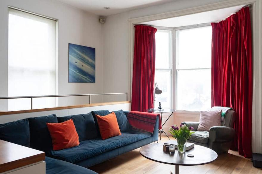 Lovely Chelsea 3 Bed House