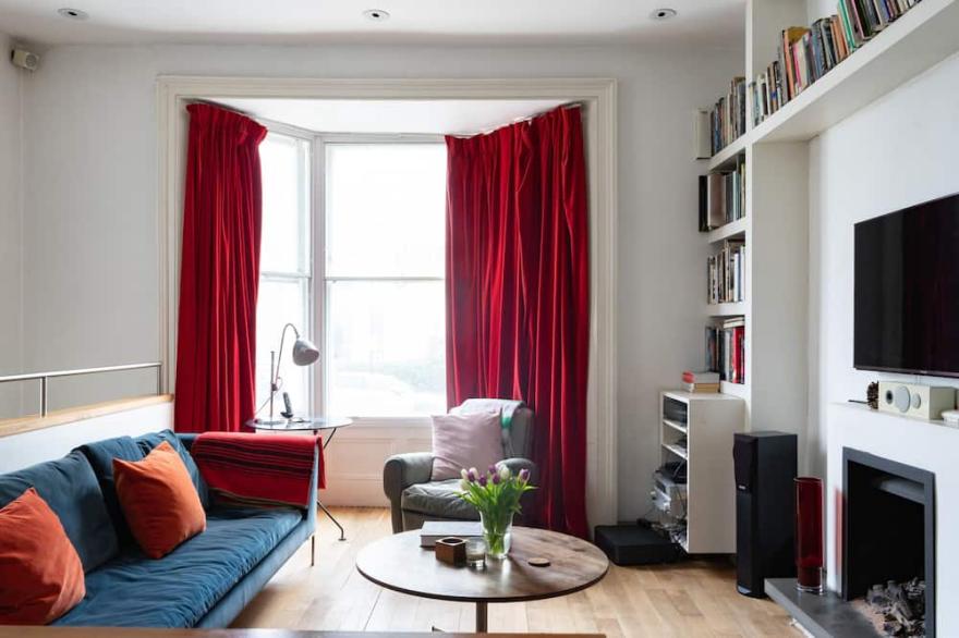Lovely Chelsea 3 Bed House