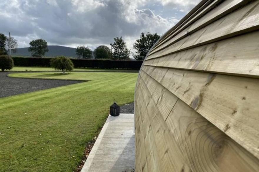 Private Pod and Hot Tub 5 minutes from the Beautiful Coastal town of Ballycastle