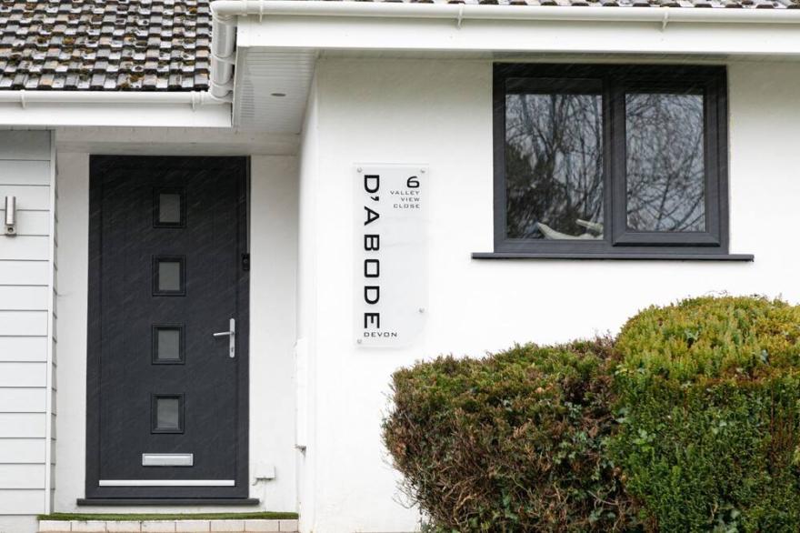 D'abode -  a cottage that sleeps 6 guests  in 3 bedrooms