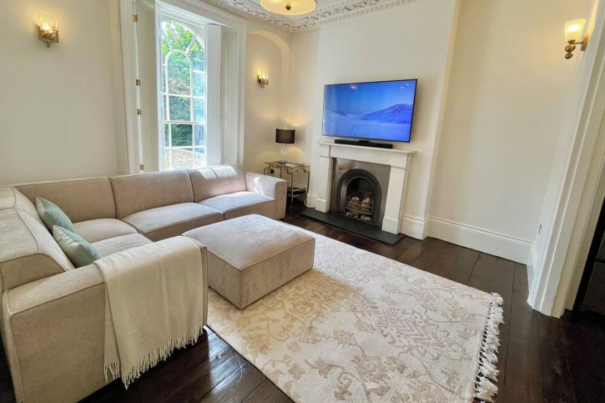 Stunning 5-Bed Regency House in Central London