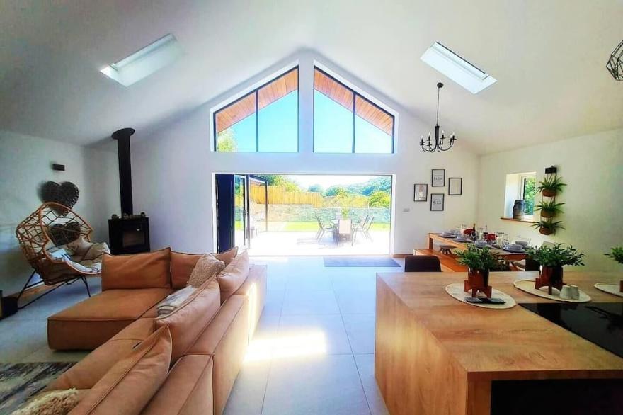 Palma Villa Unique New Build in Cornish Alps, View