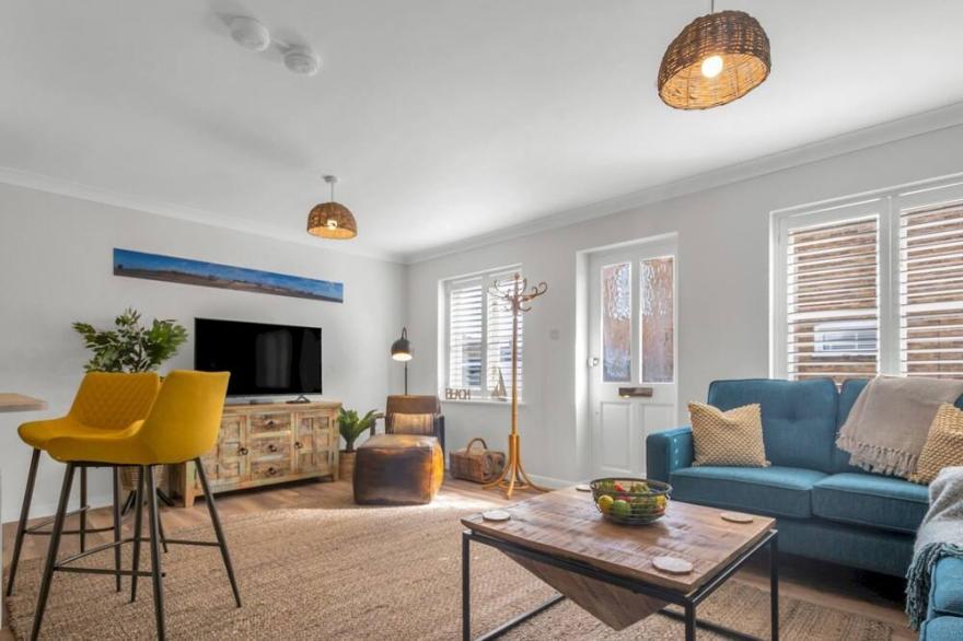 Pass the Keys | Stunning 2 Bed House by the Sea