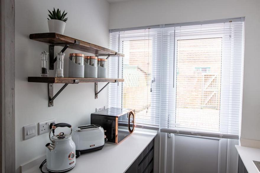 Isca House 2bed house with garden close the Quay