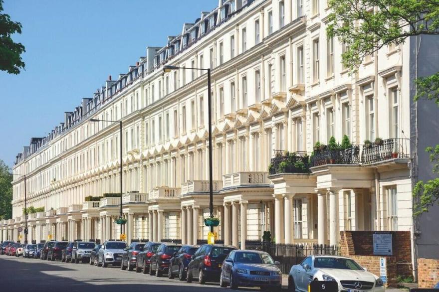 Little Venice 1 bed flat London