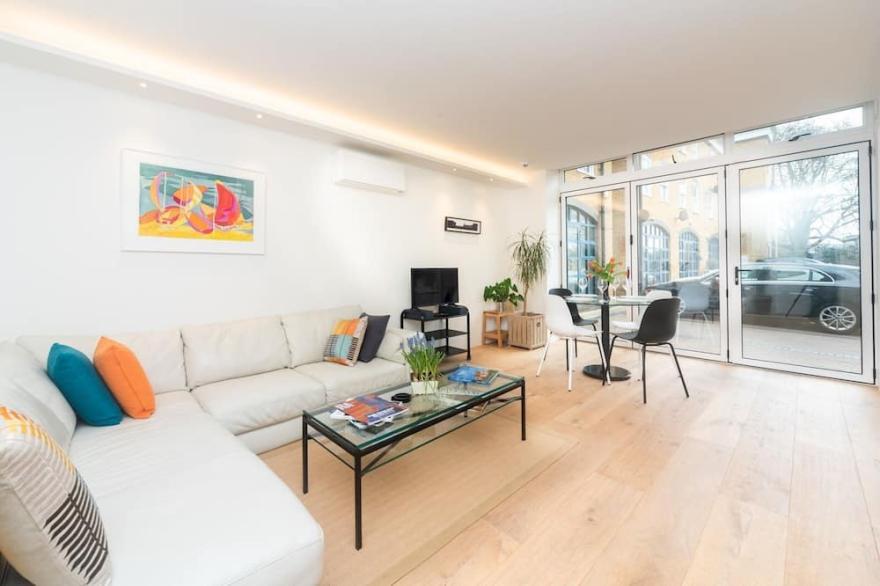 Pass the Keys | Modern Luxury 1 Bedroom Spacious Flat