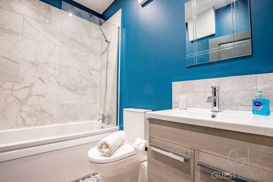 2 Bedroom Apartment in Worcester City Centre