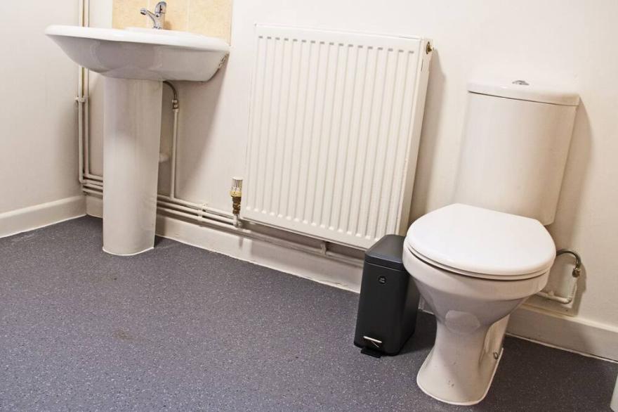 1 Bedroom Flat, Clacton-On-Sea