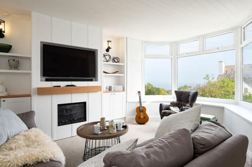 SEAPINKS, pet friendly, country holiday cottage in Port Isaac