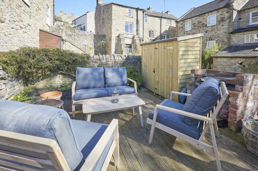 Host & Stay | Wisteria Cottage