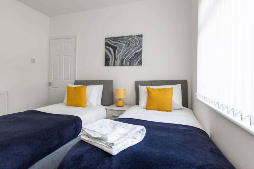 Connaught House | Wi-Fi, Parking, Contractors