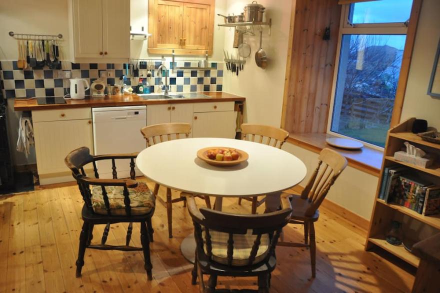 Beachfront holiday house in Valtos, Uig with stunning views.