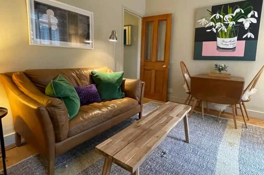 Beautiful & Cosy 2BD House - Southwark