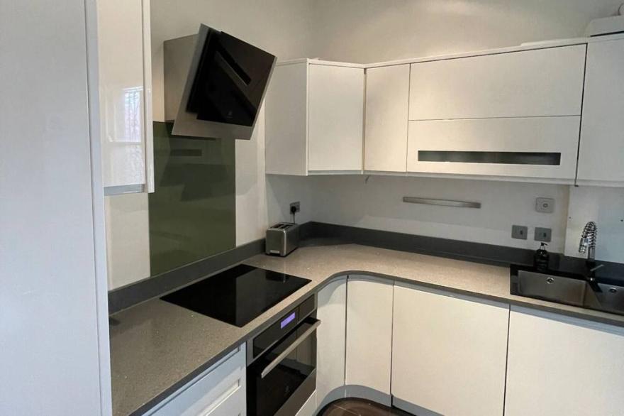 Stylish 1BD Flat - 1 Min from Bethnal Green