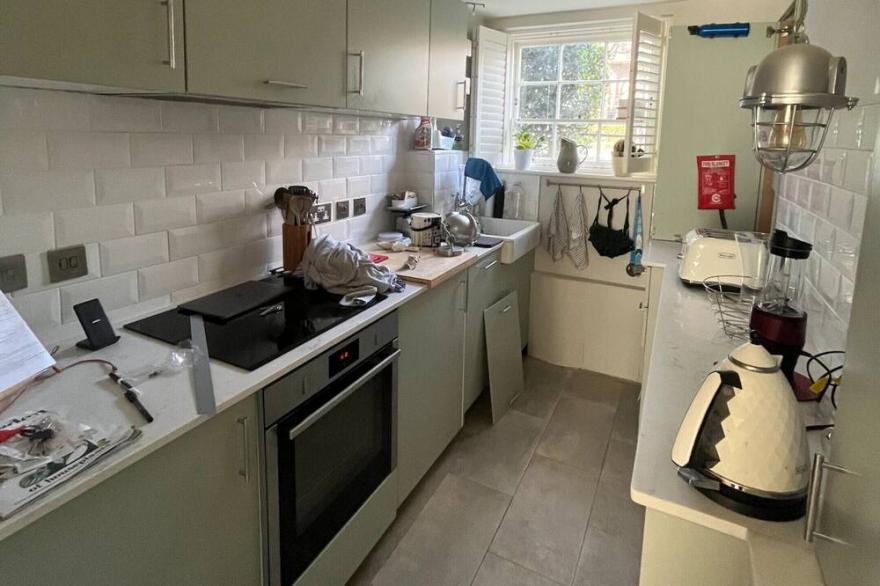 Beautiful 2BD Cul De Sac Flat - Essex Road