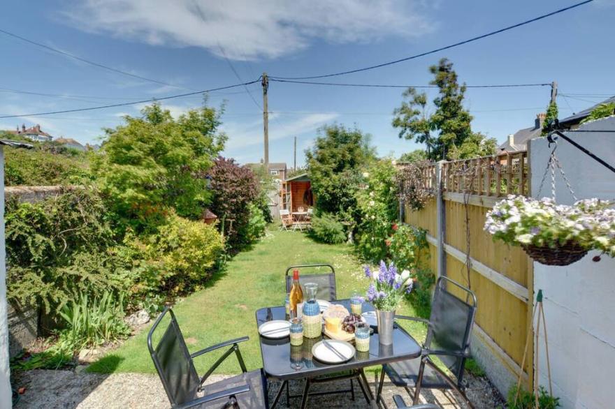 Fisherman's Cottage in the beautiful Deal