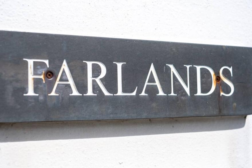FARLANDS, pet friendly, with a garden in Daymer Bay