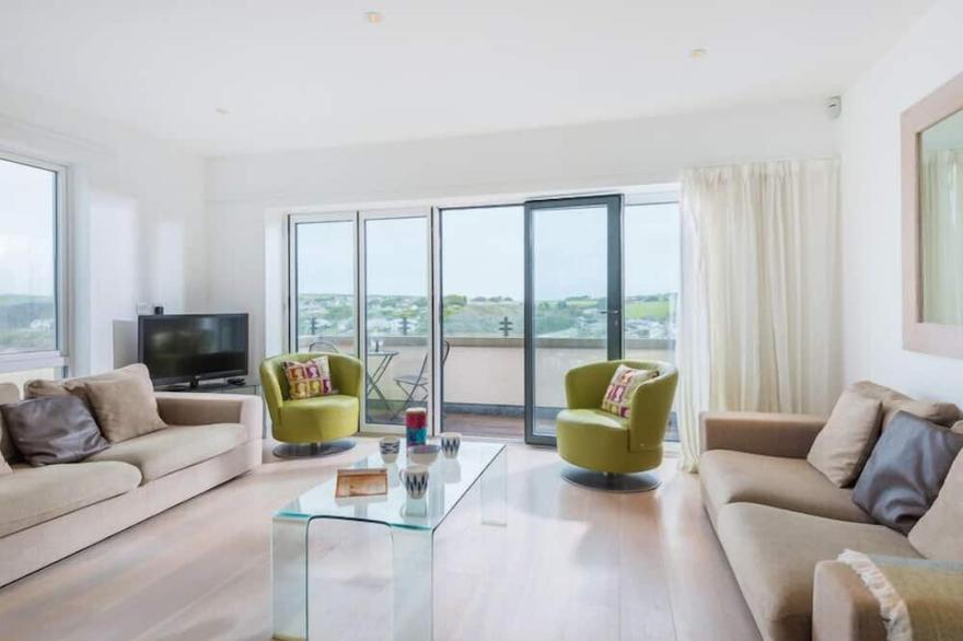 STEPPER POINT, pet friendly, with a garden in Polzeath
