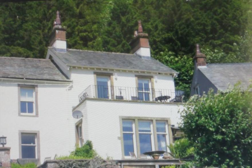 Luxurious apartment in character building with unrivalled lake and fell views