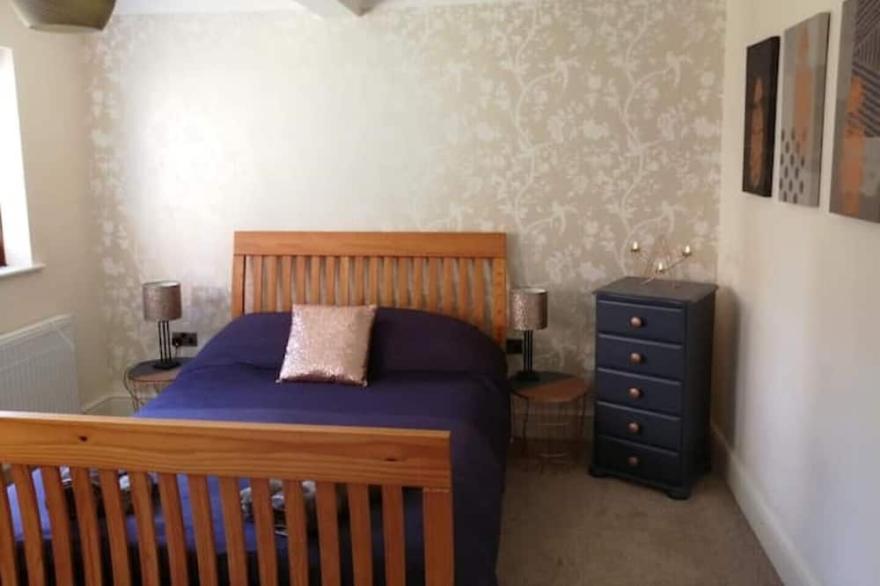 Self Contained Annexe, Watermill Views, Log Burner