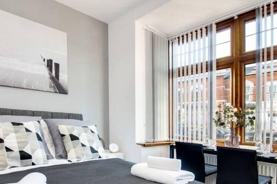 SCA-Stunning Edgbaston Studio A