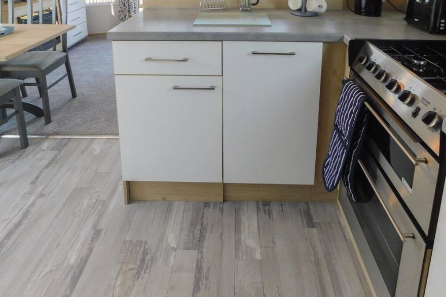 2 bedroom accommodation in Llanfarian, near Aberystwyth