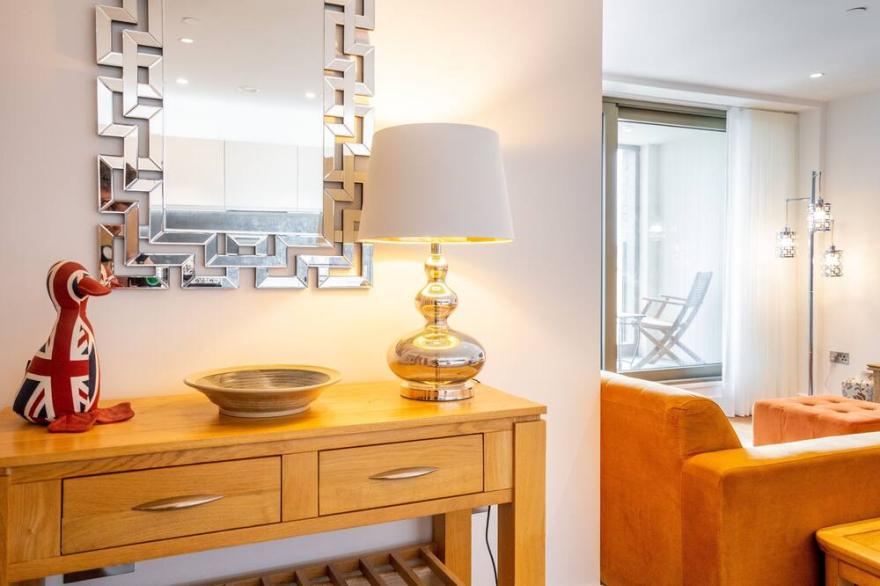 The Escape @ Ryedale House -  a premium stay that sleeps 4 guests  in 2 bedrooms
