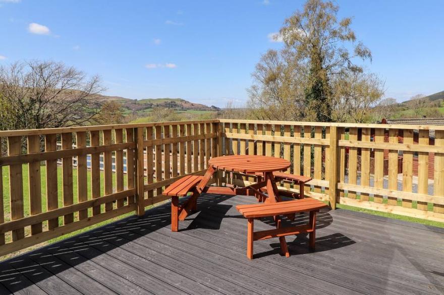 WHITESIDE, pet friendly, with a garden in Keswick