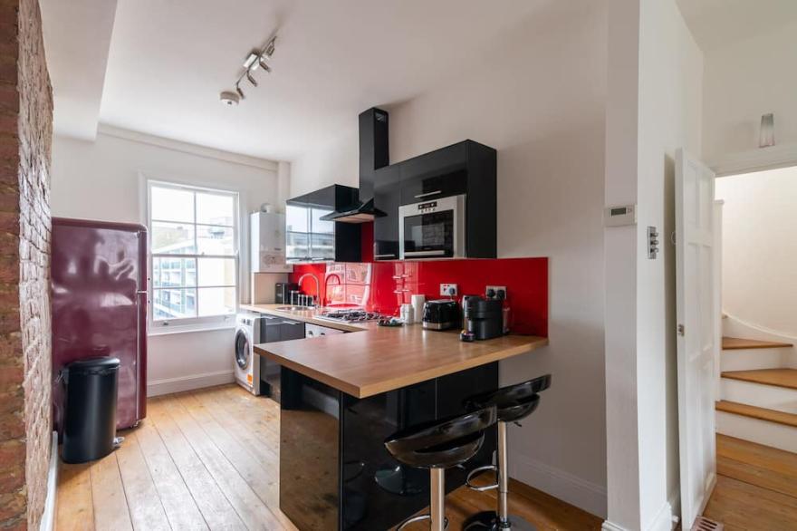 Stylish Kings-Cross Maisonette