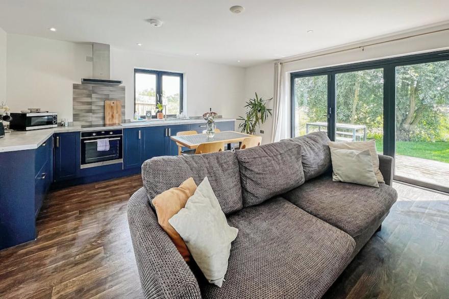 2 bedroom accommodation in Old Buckenham