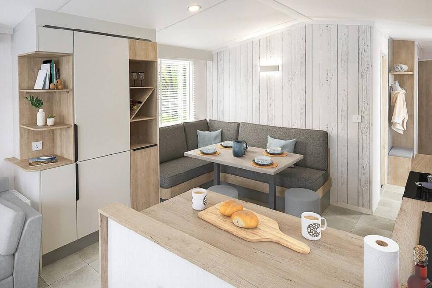 2 bedroom accommodation in Holywell Bay