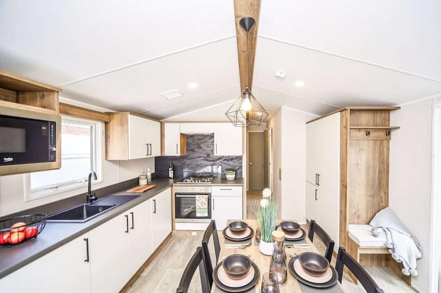 2 bedroom accommodation in Guisborough, Saltburn-by-the Sea