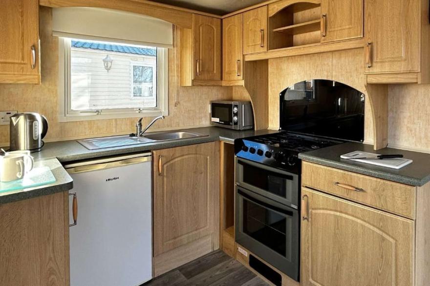 3 bedroom accommodation in Newbridge, Nr Yarmouth