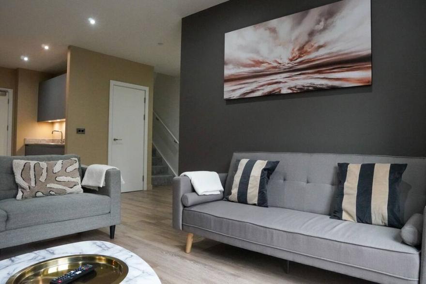 Luxury Townhouse In Central Manchester