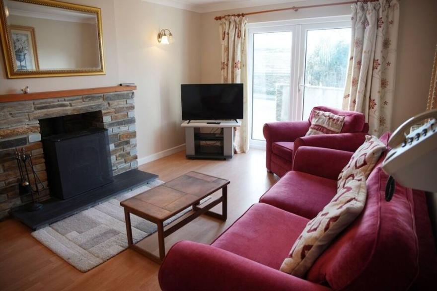 Haven Cottage with ample parking
