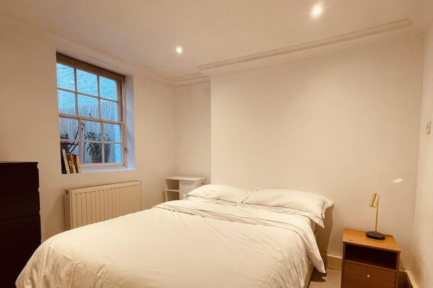 Ultra Prime Townhouse Paddington Sleeps 10
