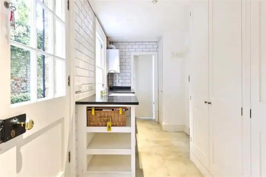 Stunning 5bed 3bath Townhouse, Chelsea