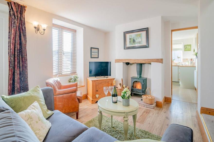 2 bedroom accommodation in Cheddar