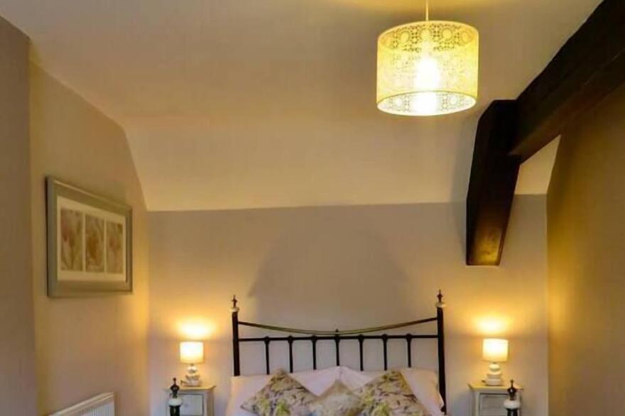 Peaceful Country Cottage in the Forest of Dean