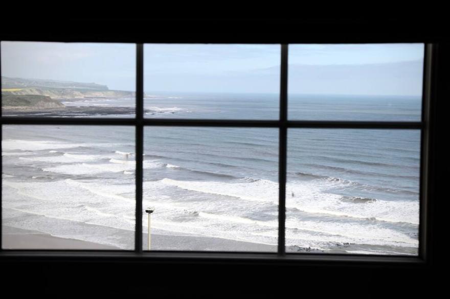 Waimea House *Beach front *The best sea views *North/South bay