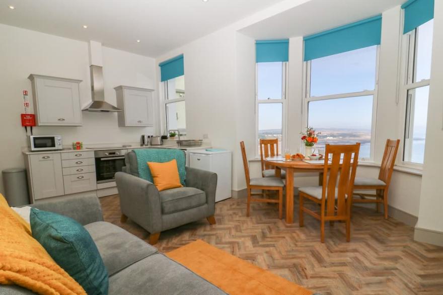 APARTMENT 6, country holiday cottage in Scarborough