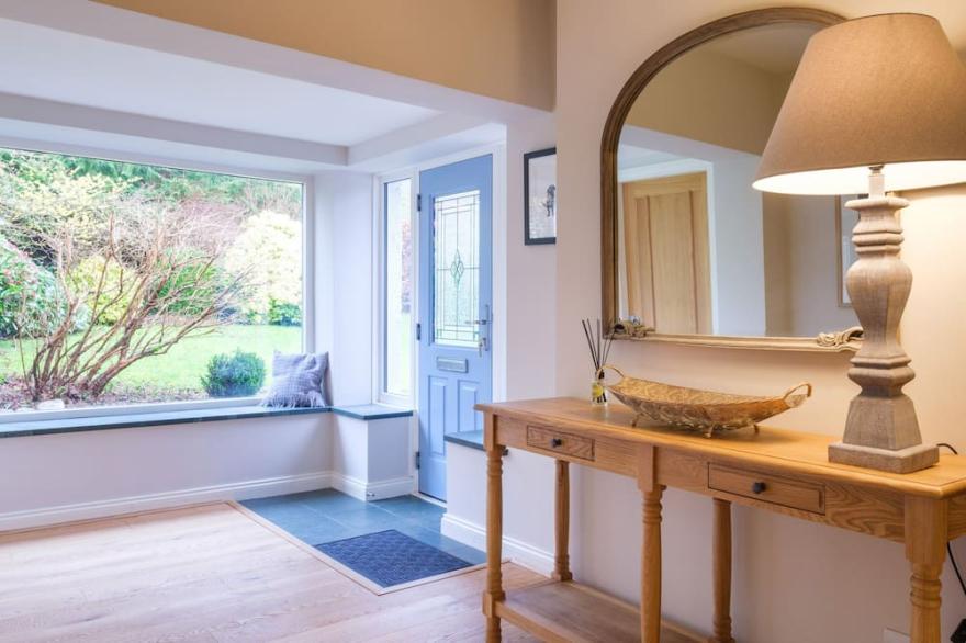 SCARSDALE, pet friendly, luxury holiday cottage in Crosthwaite