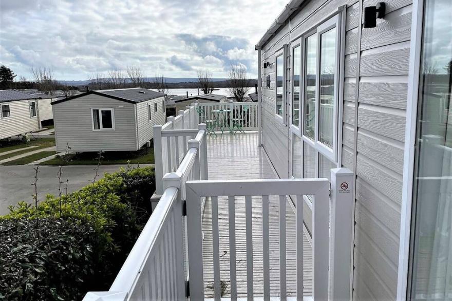 Honeysuckle Large Modern Luxury Caravan on Award Winning Rockley Park
