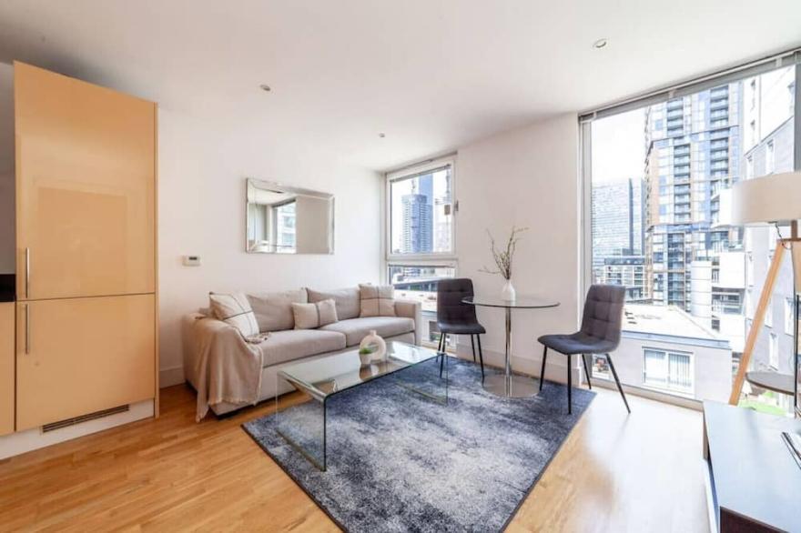 The Canary Wharf Apartments