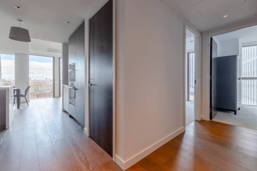 Luxurious 3BD Flat by the River Thames - Vauxhall