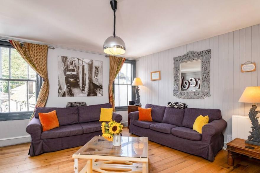 PIBBIES, pet friendly, character holiday cottage in Port Isaac